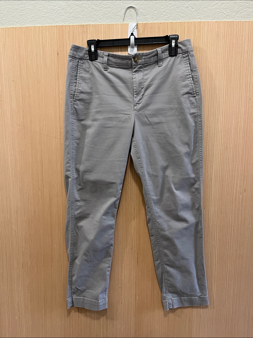 J Crew High Rise Girlfriend chino size 8 gray